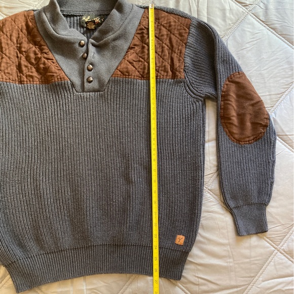 Dick Idol Quarter Button Pull Over with Elbow Pads - Picture 2 of 8